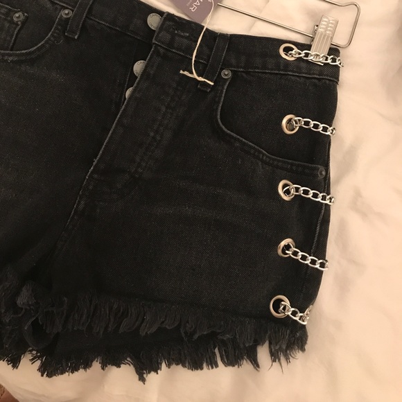 Carmar black denim shorts - Picture 2 of 7