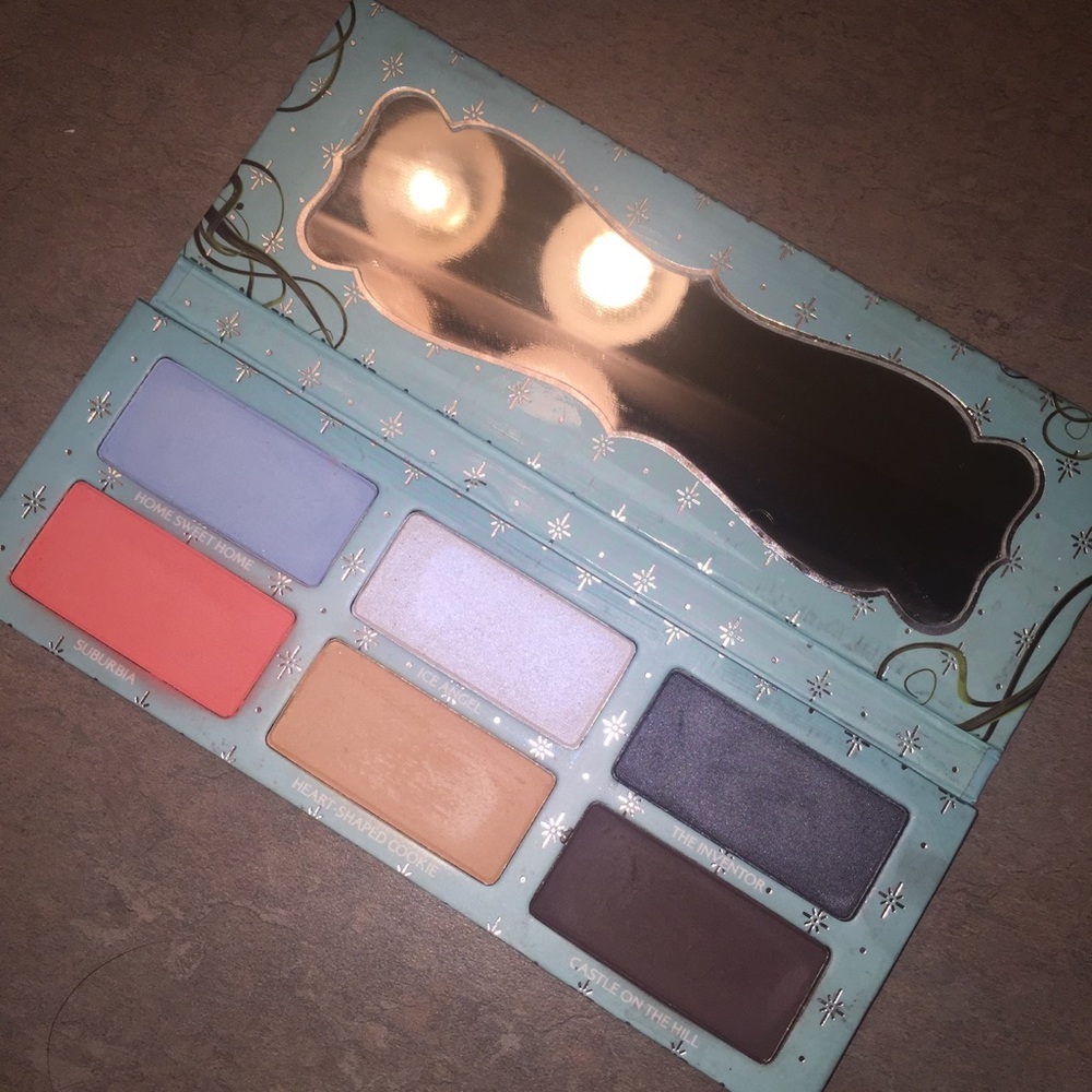 Sugarpill Edward Scissorhands palette