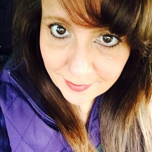 Meet your Posher, Beatrice