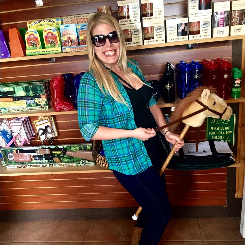 Meet your Posher, Jaclyn