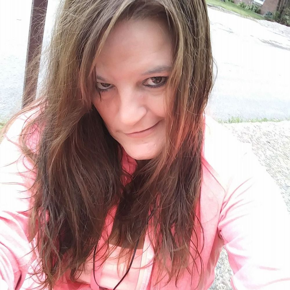 Meet your Posher, Angie