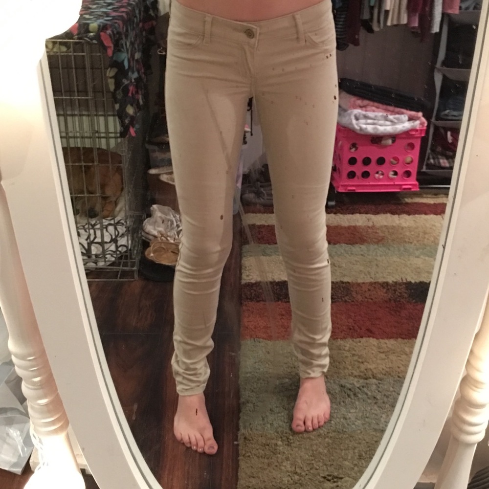 never worn khaki pants