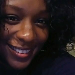 Meet your Posher, Joosee