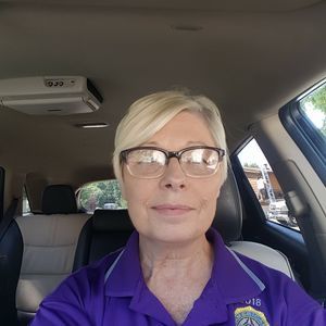 Meet your Posher, Rhonda