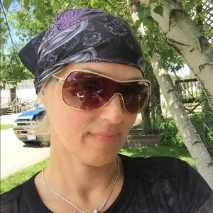 Meet your Posher, Laura