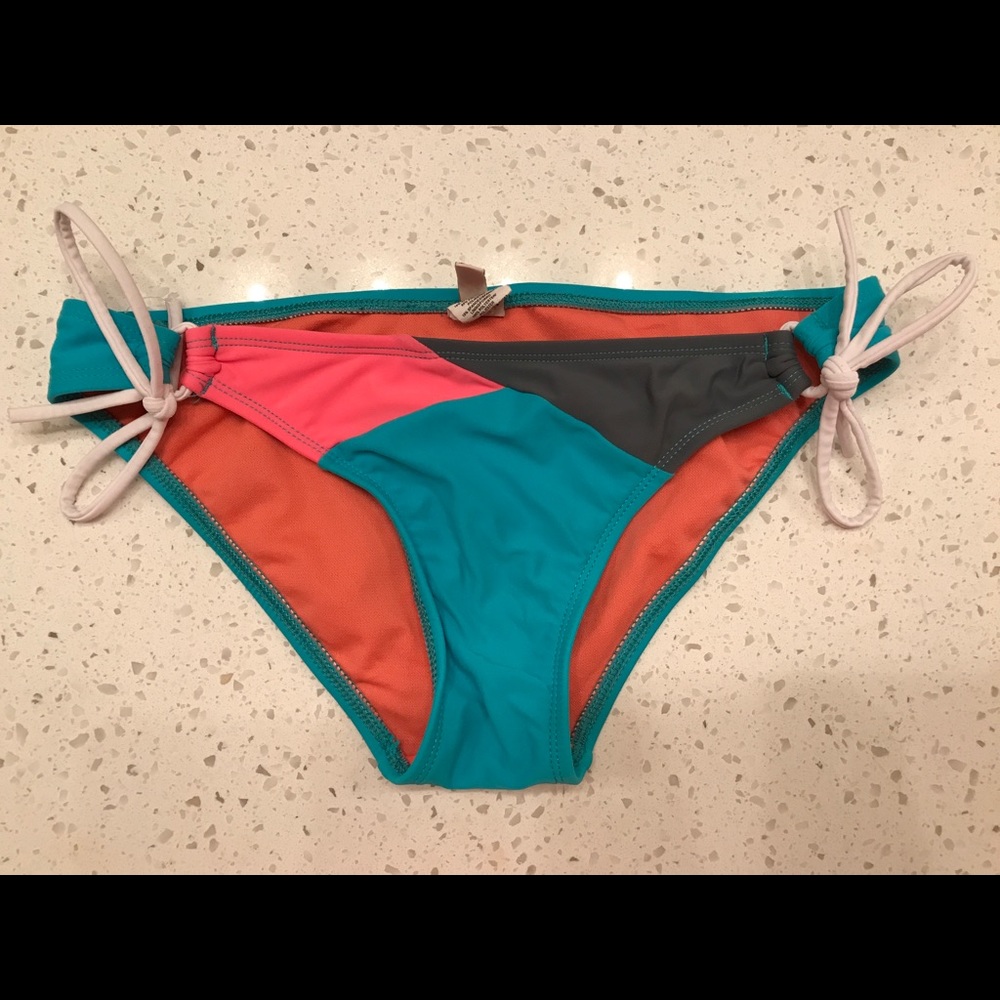 HOBIE swim bottoms