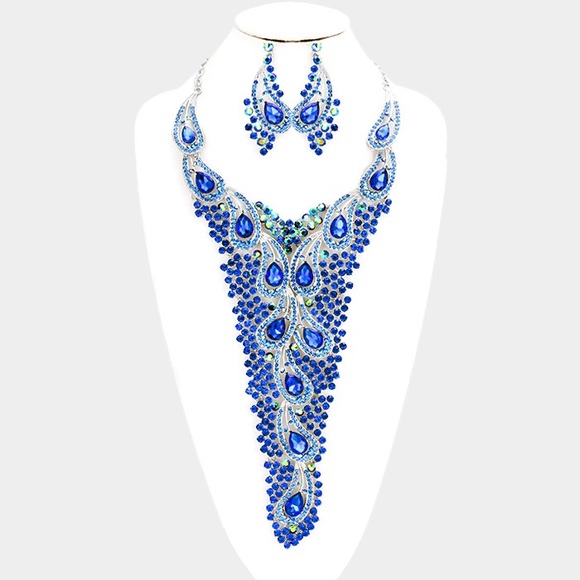 Crystal Embellished Paisley Bib Necklace Set - Picture 1 of 1