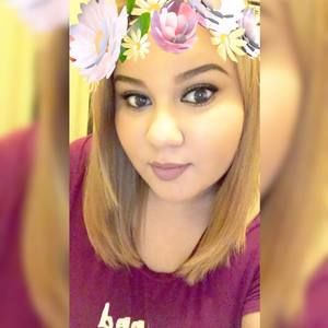 Meet your Posher, Lizette