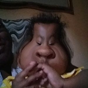 Meet your Posher, Aleta