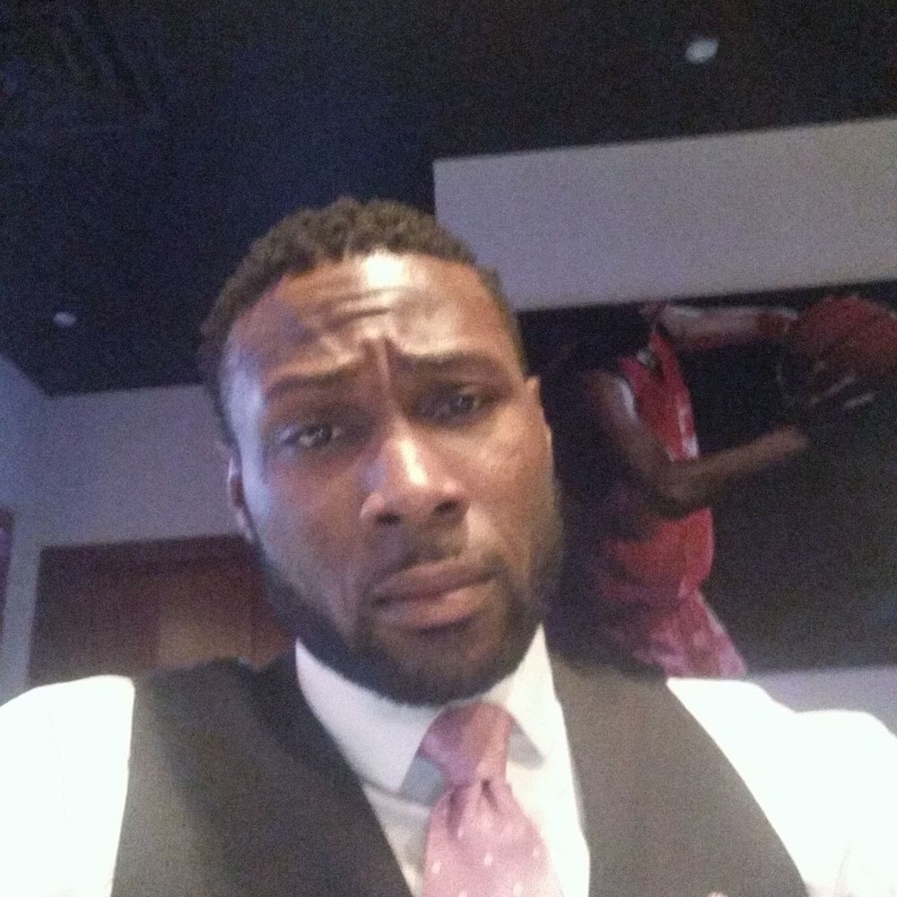 Meet your Posher, Kenneth