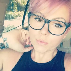 Meet your Posher, Jules