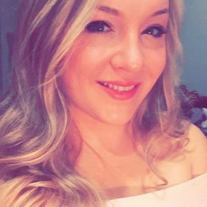 Meet your Posher, Kimberly