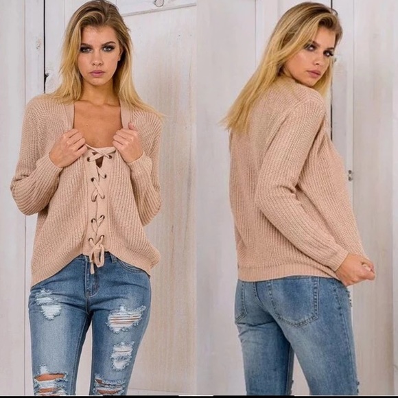 Sweaters - Trendy lace up knitted sweater beige 🌸new M L