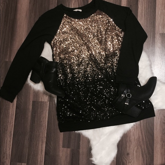 coco and main Sweaters - Boutique style ombré sequined sweater tunic