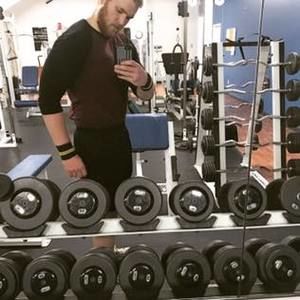 Meet your Posher, Logan