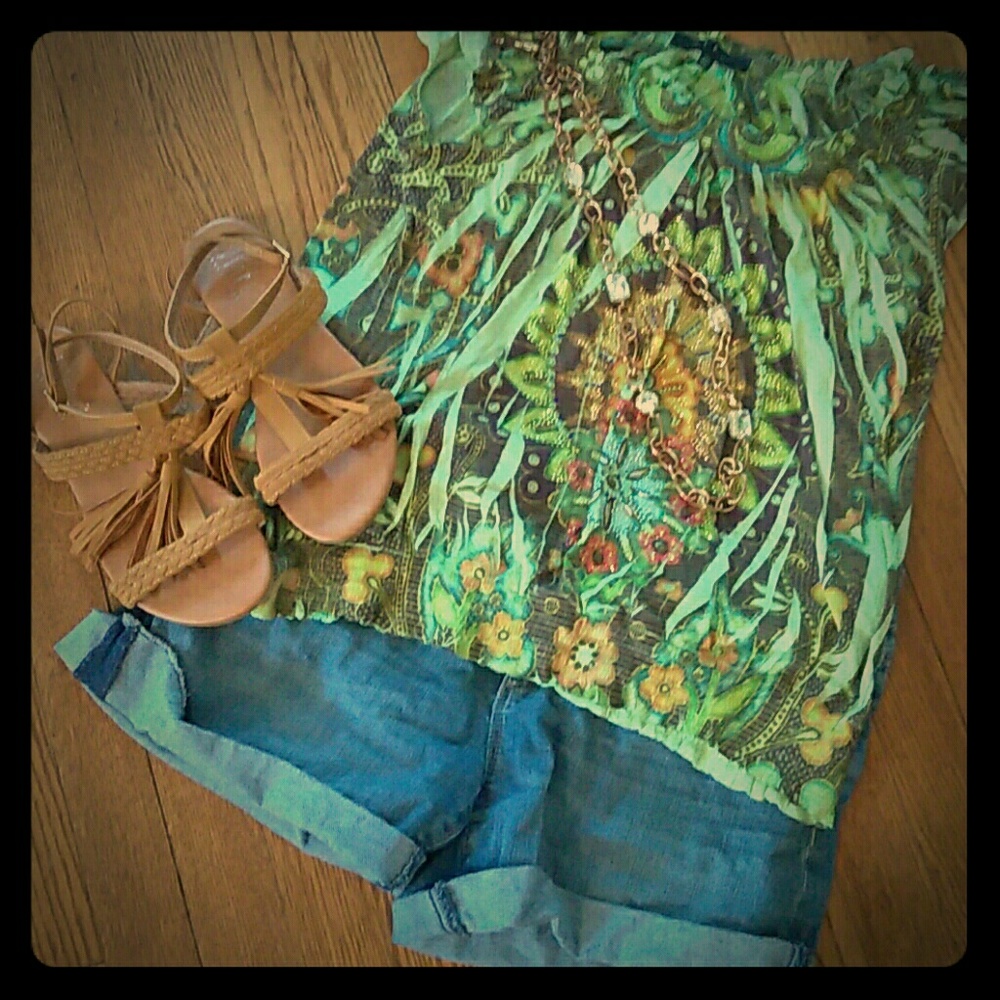 Bleu flutter sleeve blouse