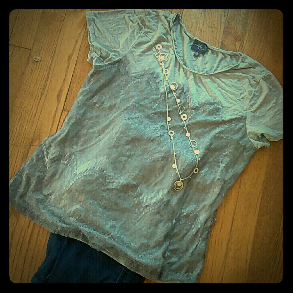 Market & Spruce Gray lace overlay top