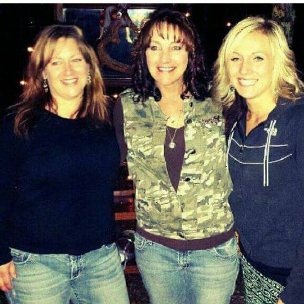 Meet your Posher, Angelena