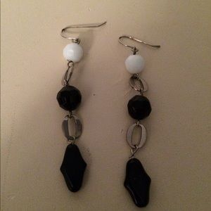 Cache earrings