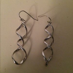 Cache earrings