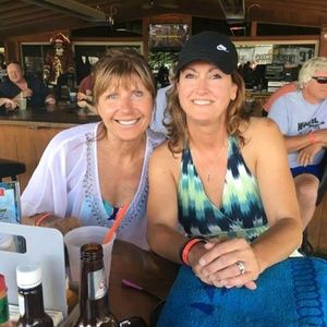 Meet your Posher, Linda