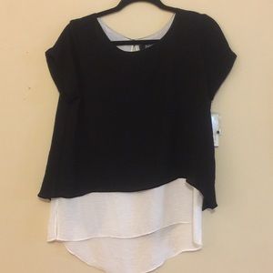 NWT LAYERED LOOK BLACK & WHITE TUNIC BY ANA SIZE M