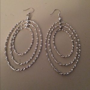 Cache earrings