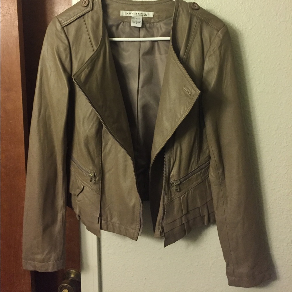 Leather jacket