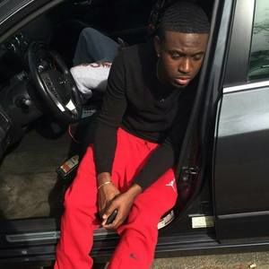 Meet your Posher, Tavaris