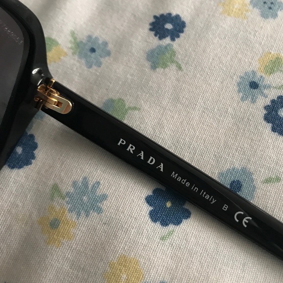 Prada Sunglasses - Picture 7 of 7