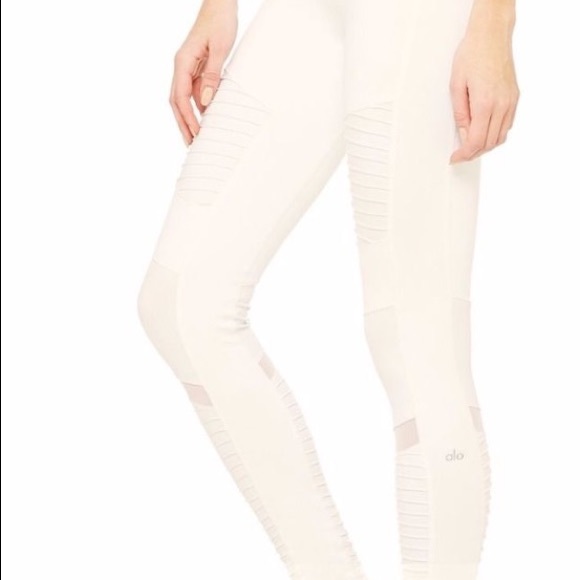 NWT alo yoga high waist moto legging pristine - Picture 5 of 6