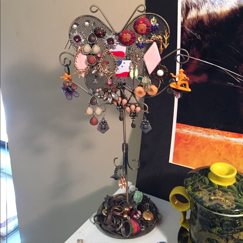 🦋 Earring/Ring Holder!