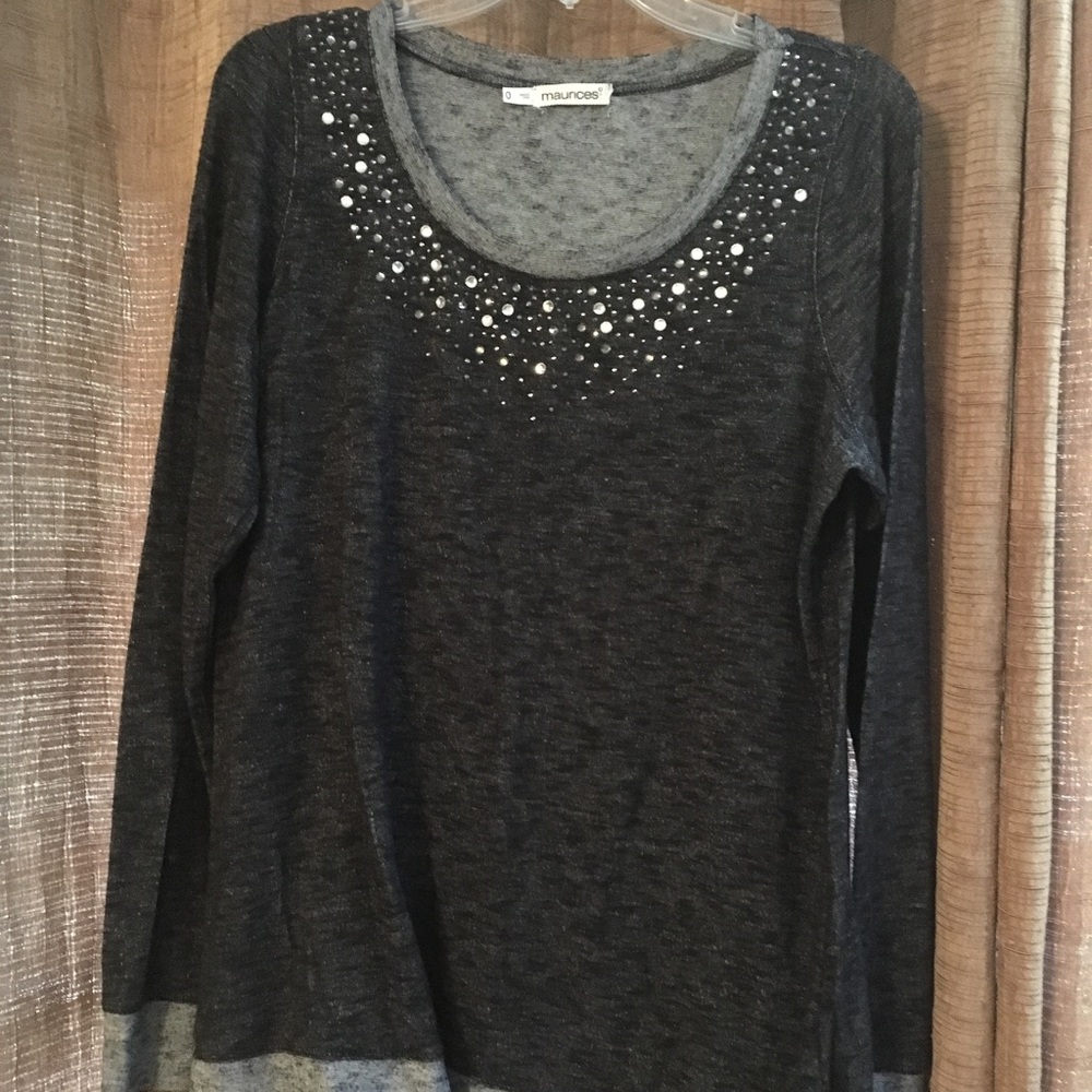 Navy dressy top with sparkle. Gray waistband