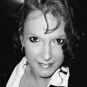 Meet your Posher, Cheryl