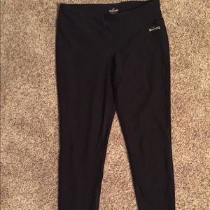 Spaulding size medium workout leggings