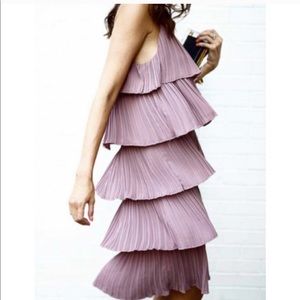 NWT Leyered tiered mauve dress