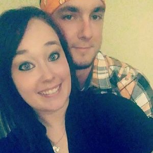 Meet your Posher, Alicia