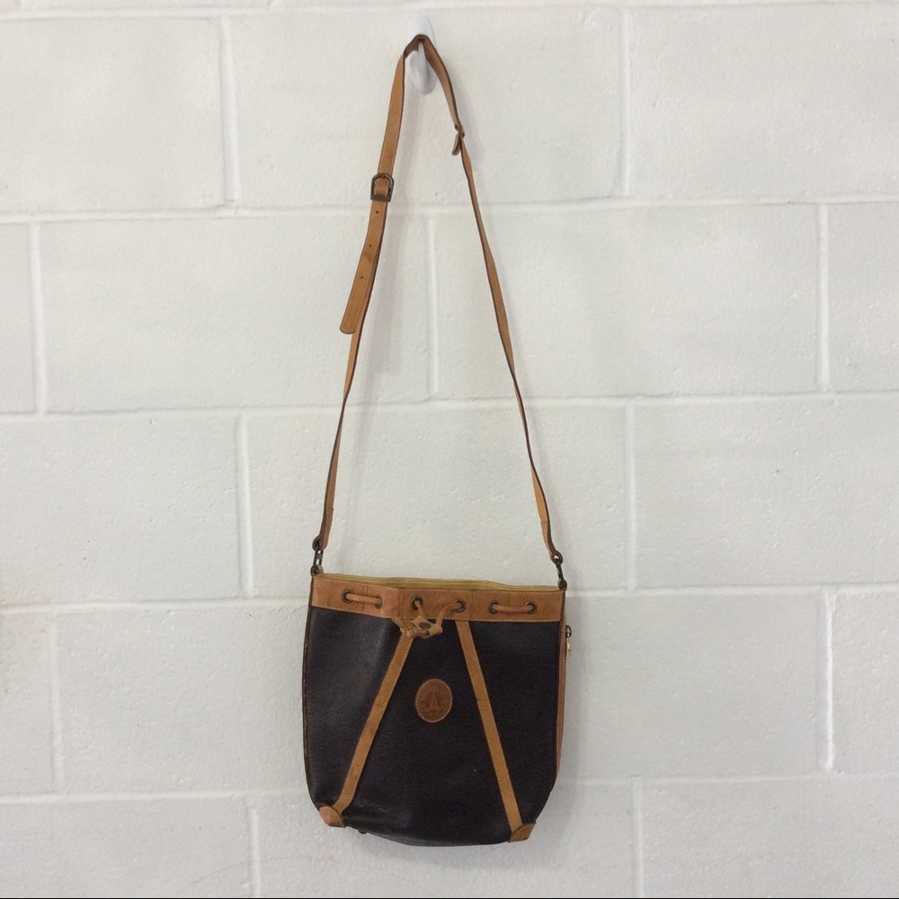La Tour Eiffel Vintage Bucket Drawstring Bag