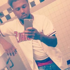 Meet your Posher, Malik