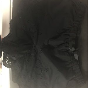 Soma laser cut black shorts XL