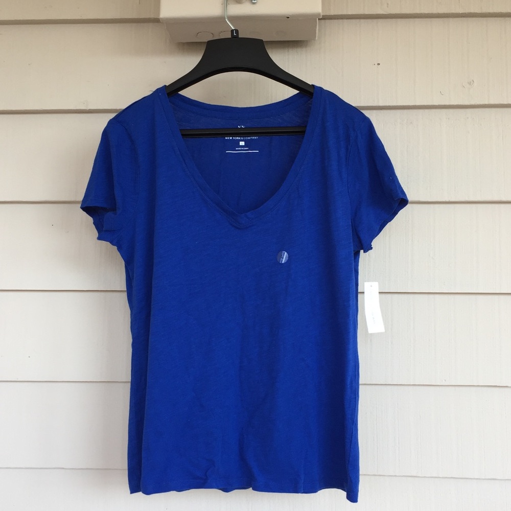 3 New York and Co size Large tees