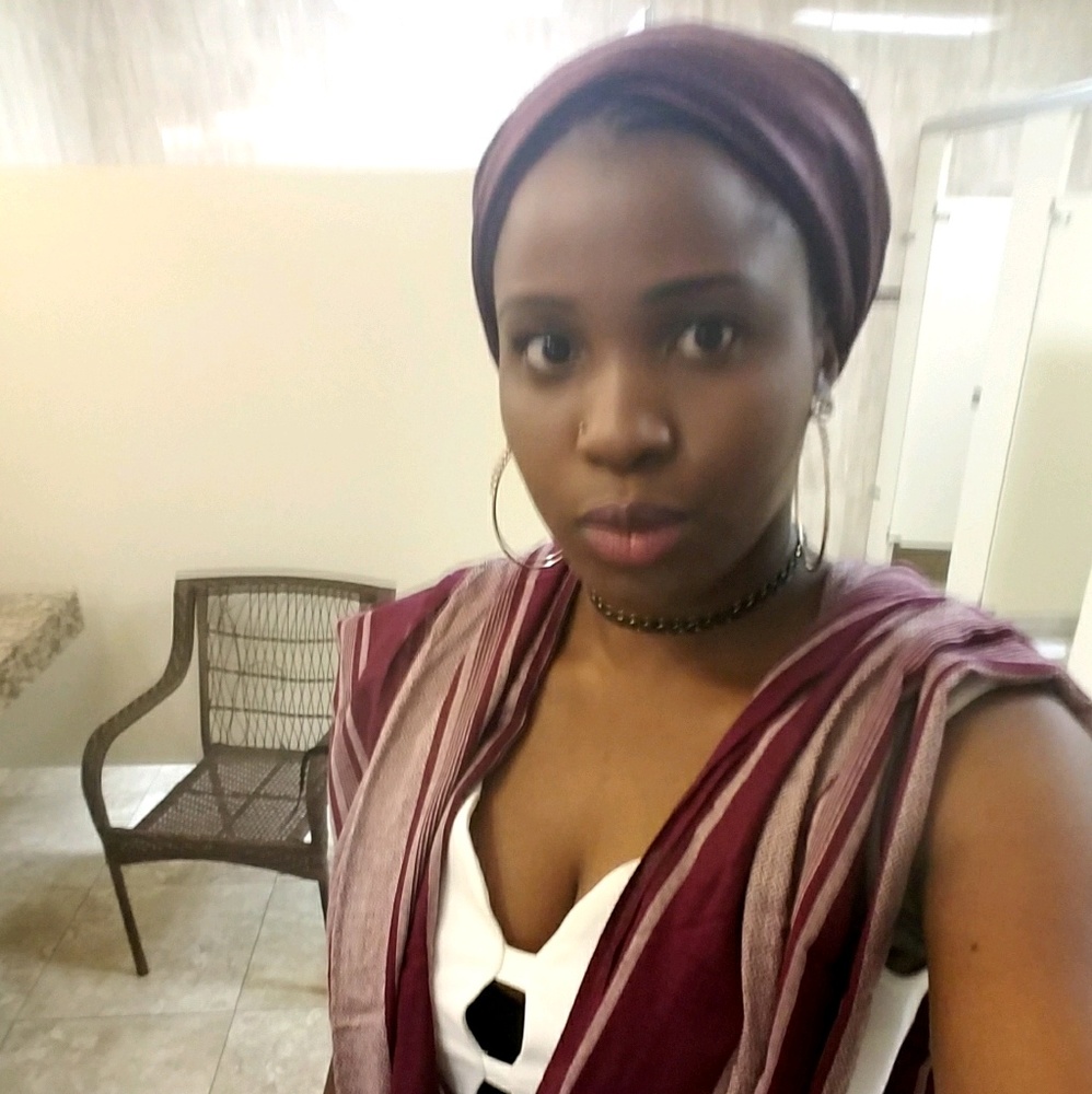 Meet your Posher, Rukayat