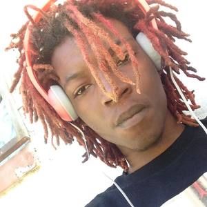 Meet your Posher, Nicholas