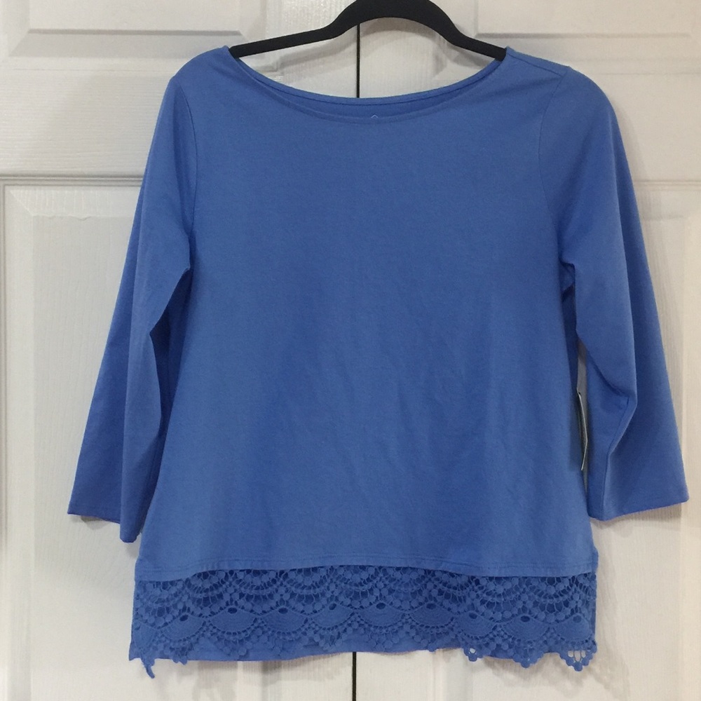 NWT  3/4 SLEEVE TOP WITH LACE TRIM BY ST JOHNS BAY