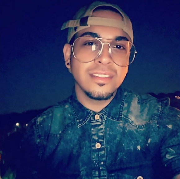 The Milano Collection. - Picture 2 of 3