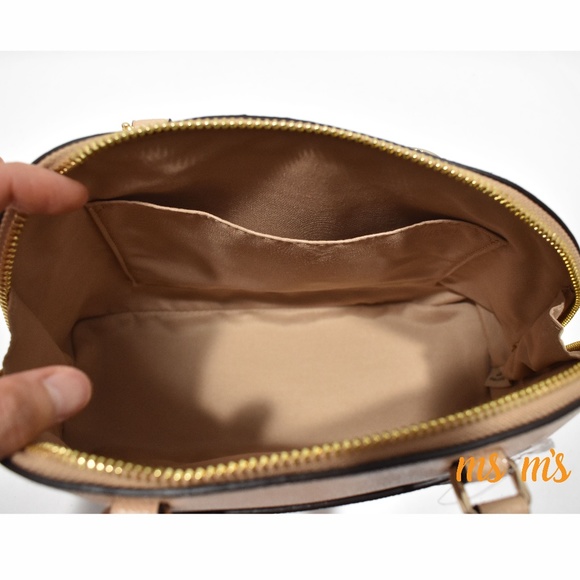 NWT Coach crossbody with match card holder - Picture 7 of 8