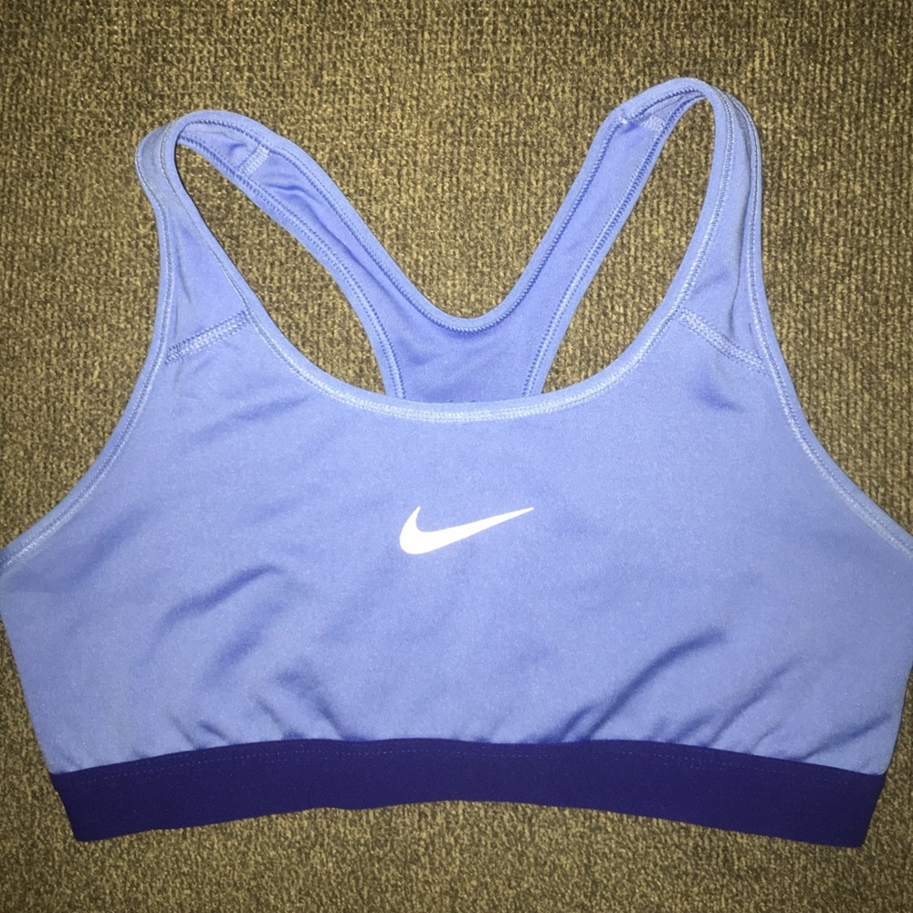 Nike sports bra💙