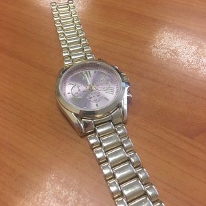 Authentic watch, just tryna get it off my hands,