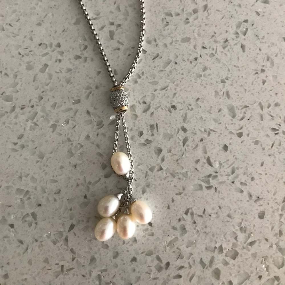 Pearl Y Necklace