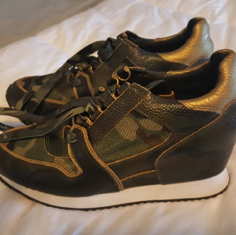 Ask gym shoes
